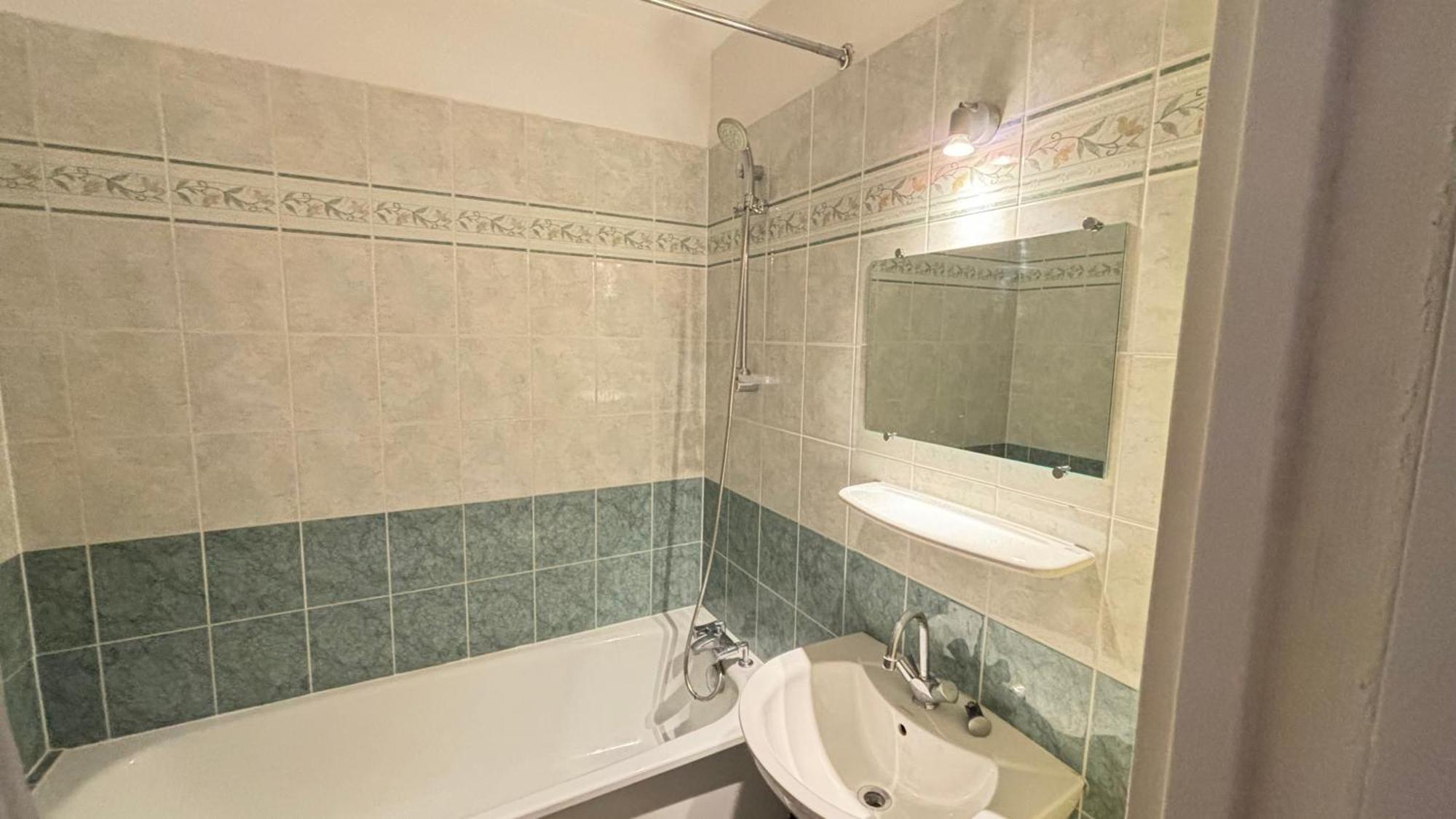 Ferienwohnung Deux Pieces Ris Orangis Ris-Orangis Exterior foto