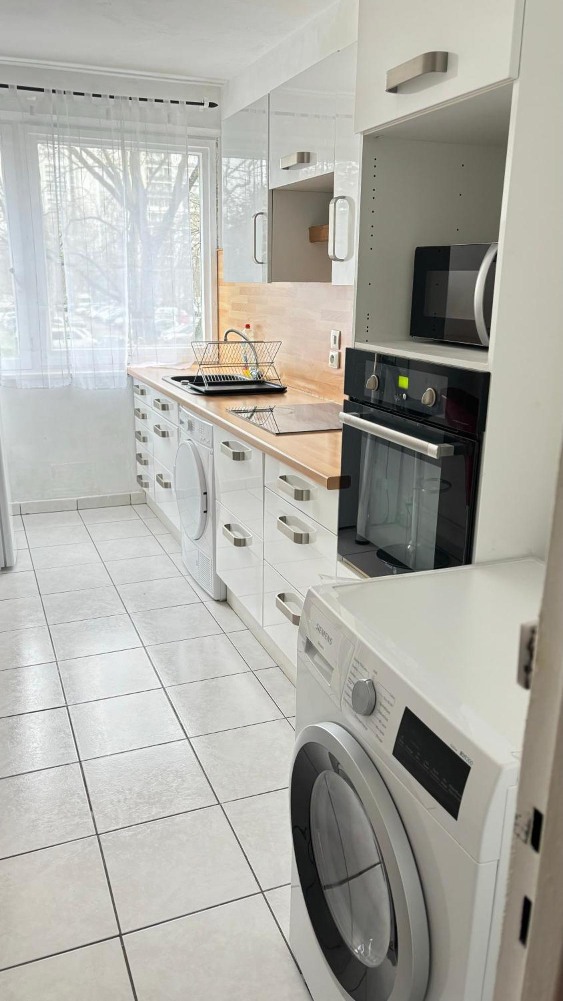 Ferienwohnung Deux Pieces Ris Orangis Ris-Orangis Exterior foto